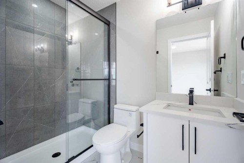 2045 Waterbury Road, Chestermere, AB - Indoor Photo Showing Bathroom