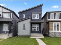 121 Corner Meadows Gate NE Calgary, AB T3N 1J7