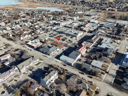 226 3 Avenue  Strathmore, AB T1P 1M4