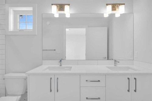 131 Ricardo Ranch Avenue Se, Calgary, AB - Indoor Photo Showing Bathroom