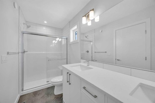 131 Ricardo Ranch Avenue Se, Calgary, AB - Indoor Photo Showing Bathroom