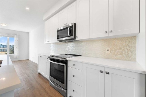 118 Evanscrest Manor Nw, Calgary, AB - Indoor Photo Showing Kitchen With Upgraded Kitchen