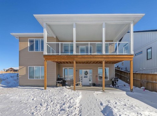 125 Westview Drive, Nanton, AB - Outdoor