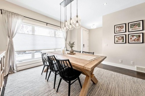 1126 40 Street Sw, Calgary, AB - Indoor Photo Showing Dining Room