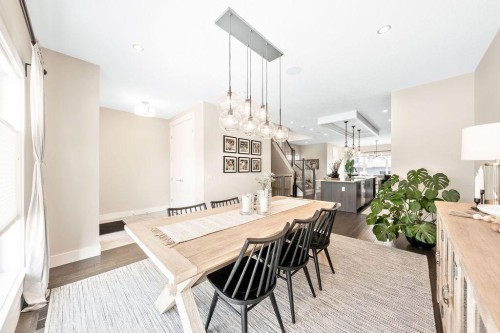 1126 40 Street Sw, Calgary, AB - Indoor Photo Showing Dining Room