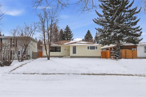 5031 Vienna Drive Nw, Calgary, AB - Outdoor