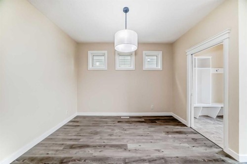 437 Redstone Grove Ne, Calgary, AB - Indoor Photo Showing Other Room
