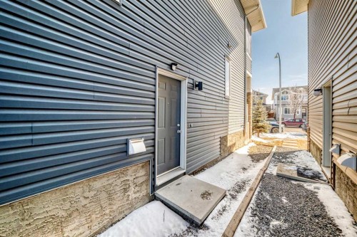 437 Redstone Grove Ne, Calgary, AB - Outdoor