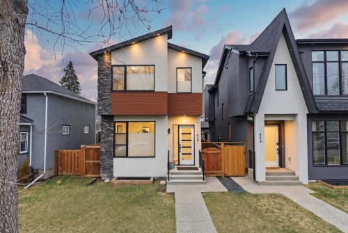 420 14 Avenue Ne, Calgary, AB - Outdoor With Facade