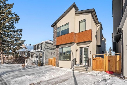 420 14 Avenue Ne, Calgary, AB - Outdoor