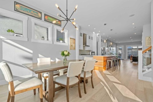 420 14 Avenue Ne, Calgary, AB - Indoor Photo Showing Dining Room