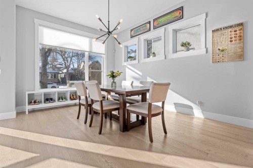 420 14 Avenue Ne, Calgary, AB - Indoor Photo Showing Dining Room