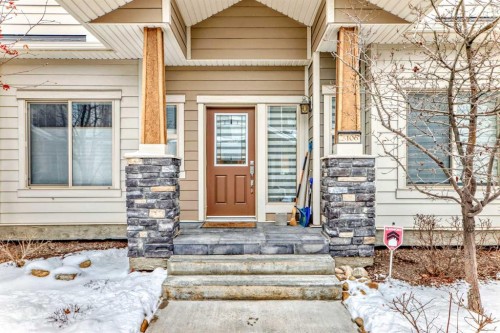 106 Cougar Ridge Landing Sw, Calgary, AB - Outdoor