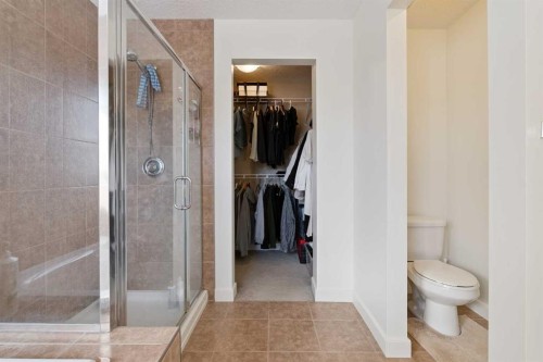 47 Everbrook Crescent Sw, Calgary, AB - Indoor Photo Showing Bathroom