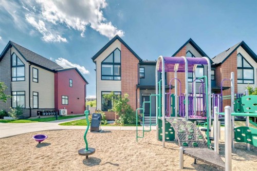 118 Sage Meadows Gardens Nw, Calgary, AB - Outdoor With Facade