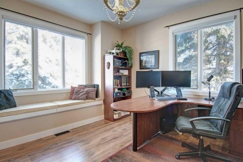 274181 Range Road 23, Rural Rocky View County, AB - Indoor Photo Showing Office