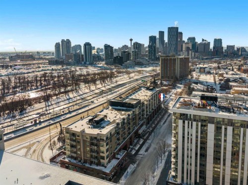 327-955 Mcpherson Road Ne, Calgary, AB - Outdoor With View