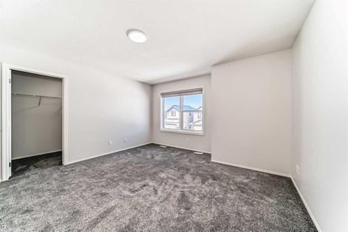 9 Saddlecrest Crescent Ne, Calgary, AB - Indoor Photo Showing Other Room