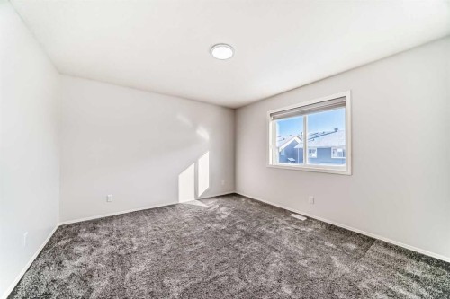 9 Saddlecrest Crescent Ne, Calgary, AB - Indoor Photo Showing Other Room