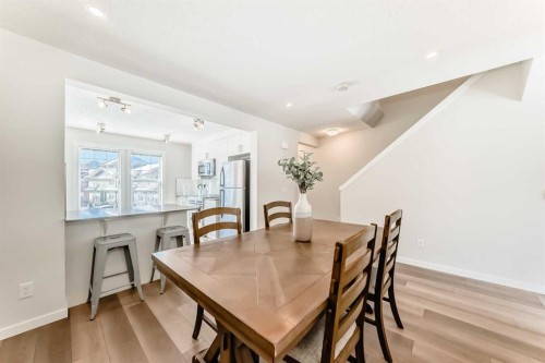 272 Cranbrook Square Se, Calgary, AB - Indoor Photo Showing Dining Room