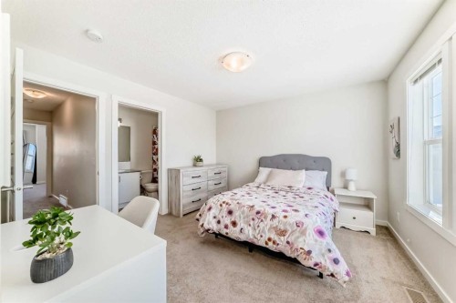 272 Cranbrook Square Se, Calgary, AB - Indoor Photo Showing Bedroom