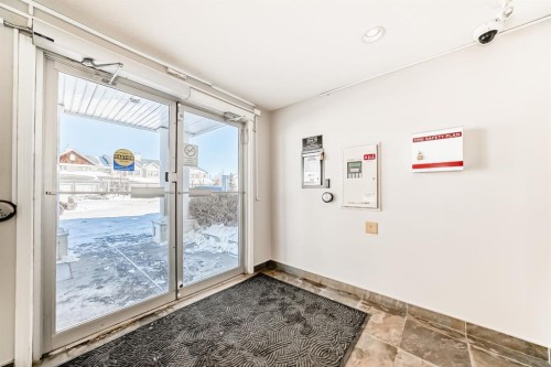 4216-31 Country Village Manor Ne, Calgary, AB - Indoor Photo Showing Other Room