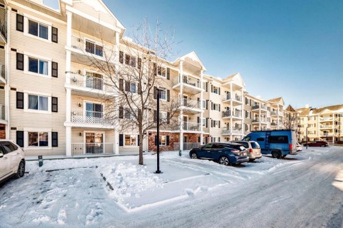 4216-31 Country Village Manor Ne, Calgary, AB - Outdoor With Facade