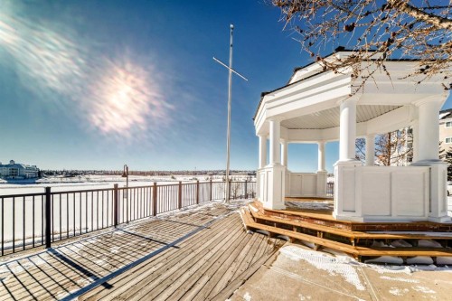 4216-31 Country Village Manor Ne, Calgary, AB - Outdoor