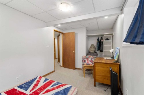 95 Beddington Way Ne, Calgary, AB - Indoor Photo Showing Bedroom