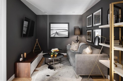 110-8505 Broadcast Avenue Sw, Calgary, AB - Indoor