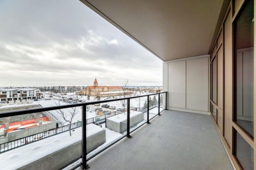 415-8375 Broadcast Avenue Sw, Calgary, AB - Outdoor With View With Exterior