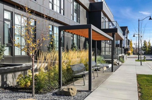 206-835 78 Street Sw, Calgary, AB - Outdoor