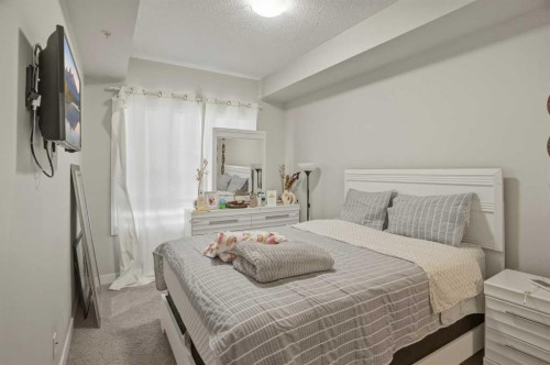 206-12 Sage Hill Terrace Nw, Calgary, AB - Indoor Photo Showing Bedroom