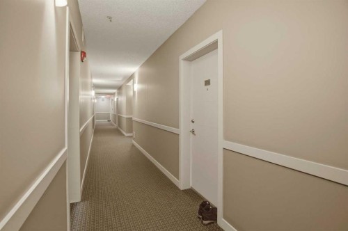 206-12 Sage Hill Terrace Nw, Calgary, AB - Indoor Photo Showing Other Room