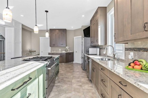 108 Ravencrest Drive, Rural Foothills County, AB - Indoor Photo Showing Kitchen With Upgraded Kitchen