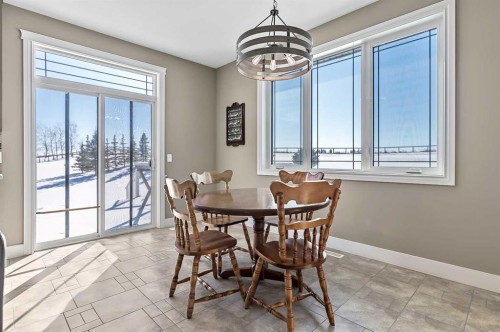 108 Ravencrest Drive, Rural Foothills County, AB - Indoor Photo Showing Dining Room