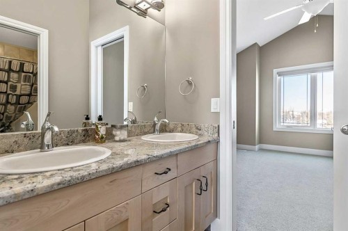 108 Ravencrest Drive, Rural Foothills County, AB - Indoor Photo Showing Bathroom