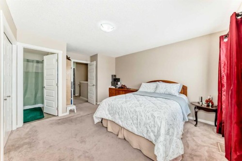 38 Auburn Bay Link Se, Calgary, AB - Indoor Photo Showing Bedroom