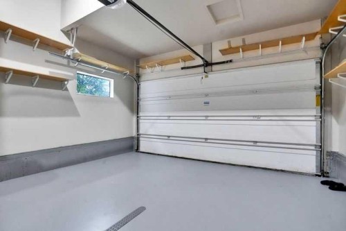 117 Walden Square Se, Calgary, AB - Indoor Photo Showing Garage