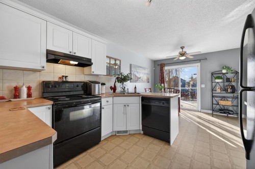 131 Covepark Place Ne, Calgary, AB - Indoor Photo Showing Kitchen
