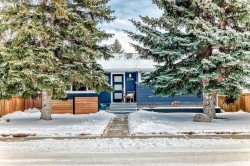 3304 46 Street SW Calgary, AB T3E 3W8