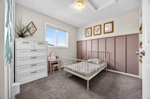 369 Walden Parade Se, Calgary, AB - Indoor Photo Showing Bedroom