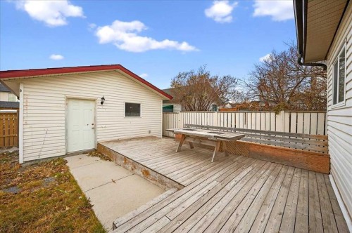 2103 Country Hills Circle Nw, Calgary, AB - Outdoor With Deck Patio Veranda With Exterior