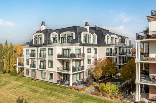 105-121 Quarry Way Se, Calgary, AB - Outdoor