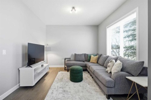 53 Sagehill Common Nw, Calgary, AB - Indoor Photo Showing Living Room