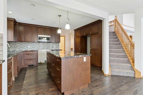 228 Macewan Park View Nw, Calgary, AB - Indoor Photo Showing Kitchen With Upgraded Kitchen