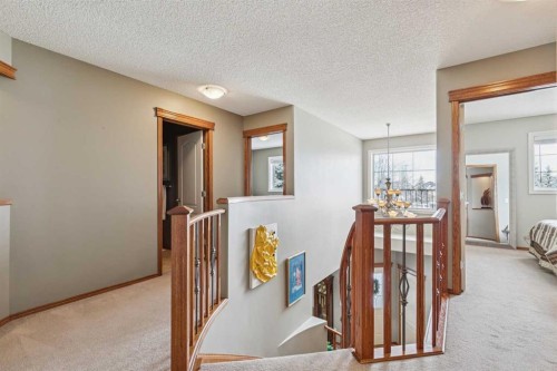 63 Evergreen Heights Sw, Calgary, AB - Indoor Photo Showing Other Room