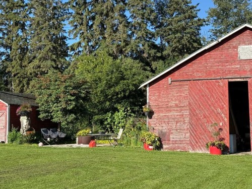 3146 Township Road 360, Rural Red Deer County, AB - Outdoor