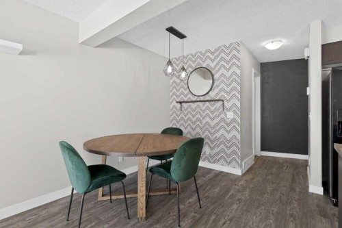 254 Pantego Lane Nw, Calgary, AB - Indoor Photo Showing Dining Room
