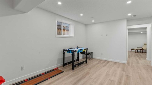 153 Heritage Bay, Cochrane, AB - Indoor
